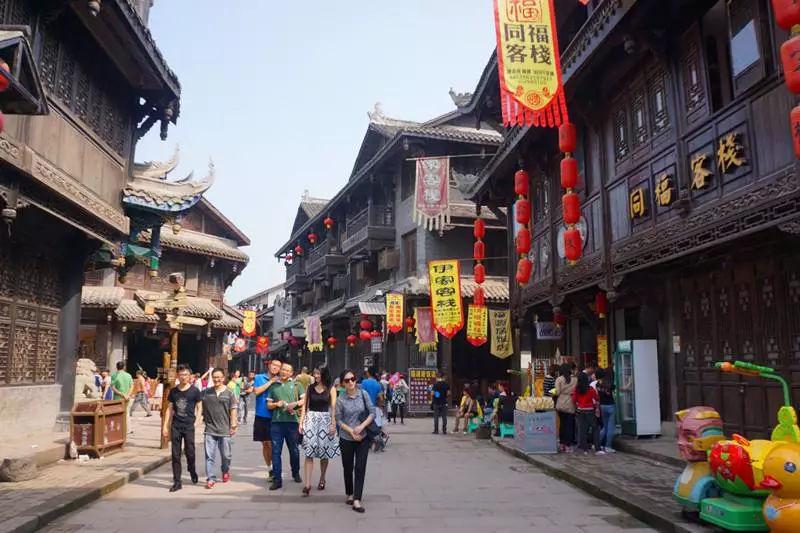 关门自己杀：楚王马希范的昏庸，真可谓自作孽！